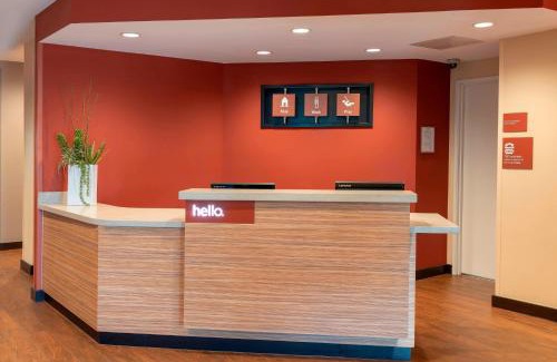 Jeffersonville Hotel | TownePlace Suites by Marriott Louisville North