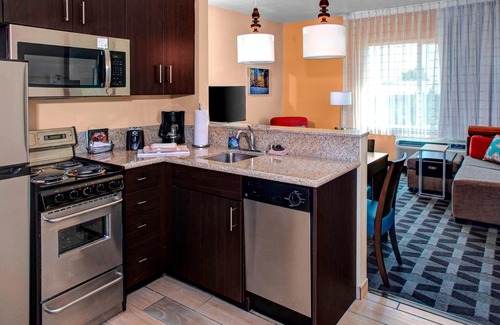 Greenacres Hotel | Towneplace Suites Bakersfield West