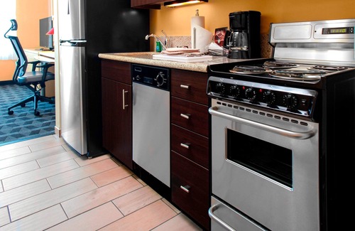 Greenacres Hotel | Towneplace Suites Bakersfield West