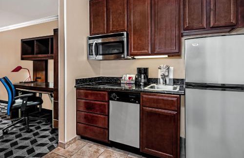 Oakland Estates Hotel | TownePlace Suites by Marriott San Antonio Northwest