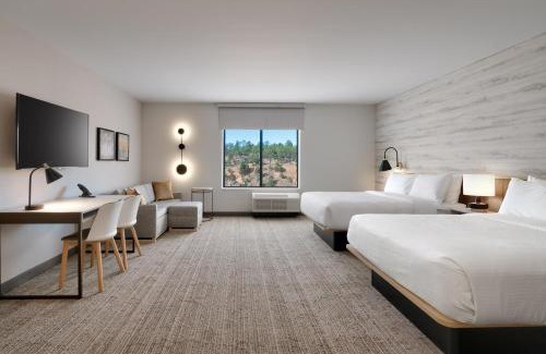 Show Low Hotel | TownePlace Suites by Marriott Show Low