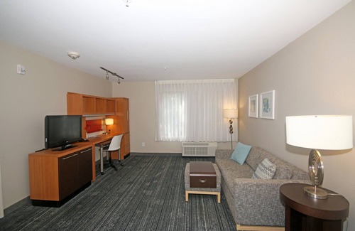 Aiken Hotel | Towneplace Suites by Marriott Aiken Whiskey Road