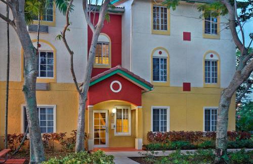 Weston Hotel | TownePlace Suites by Marriott Fort Lauderdale Weston