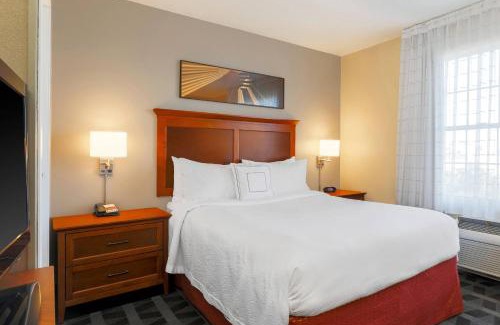 Yuma Hotel | TownePlace Suites by Marriott Yuma