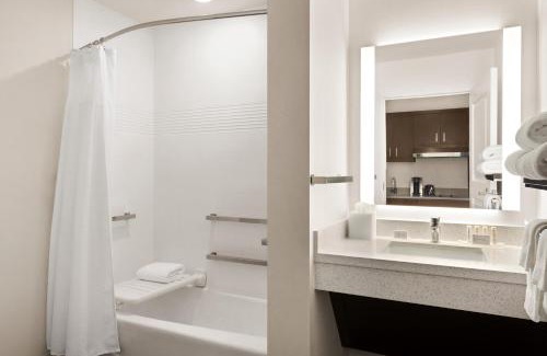 Marion Hotel | TownePlace Suites Cedar Rapids Marion