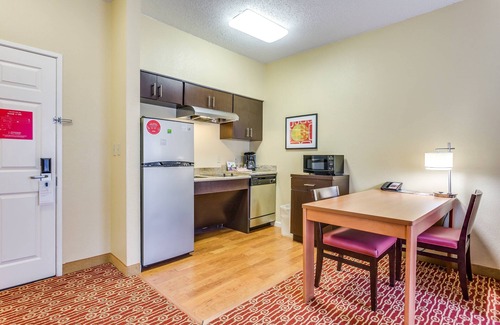 Bedford Hotel | TownePlace Suites Dallas Bedford
