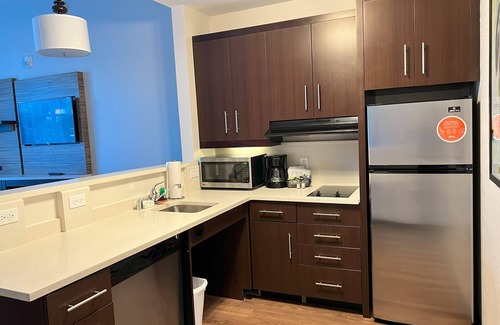 Foster City Hotel | TownePlace Suites San Mateo Foster City