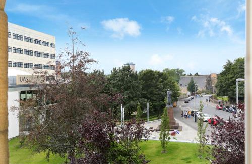 Paisley Apartment | Townhead Apartments Glasgow Airport