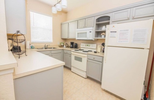 Regal Palms House | Townhome - Free WIFI - Disney Area