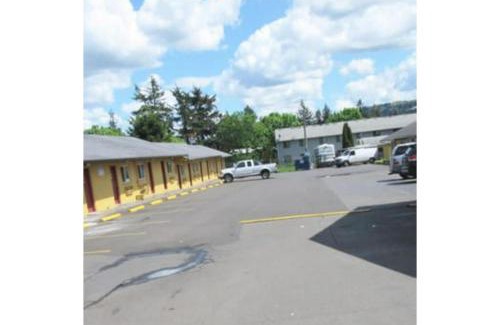 Lents Hotel | Townhouse Del Rancho Motel Portland Oregon 205