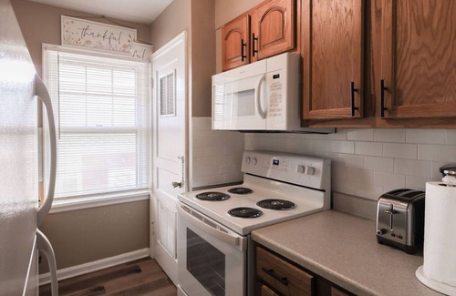 Dundee-Happy Hollow Historic District House | Townhouse located near Midtown Omaha