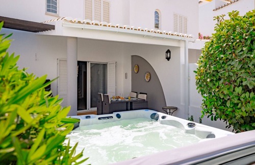 Vale do Garrao Ski Chalet | Townhouse Maya - Vale do Garrão