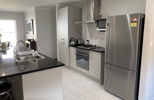 Hamilton North Apartment | Townhouse Near City Centre, River & Stadium