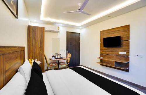 Ghaziabad Hotel | Townhouse The Royal Casa