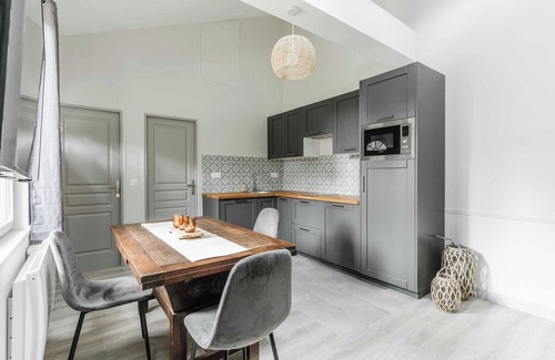 Deauville City Centre Apartment | Townhouse with garden 100m from Place Morny
