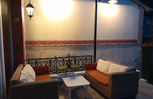 Le Raincy Villa | Townhouse with pool near Paris