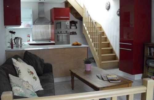 Marseillan House | Townhouse with roof terrace in picturesque Mediterranean village