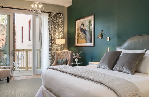 Belmont Hotel | Townsman Hotel: Meriwether | 0 Bed, 1 Bath