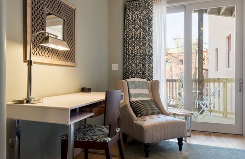 Belmont Hotel | Townsman Hotel: Meriwether | 0 Bed, 1 Bath