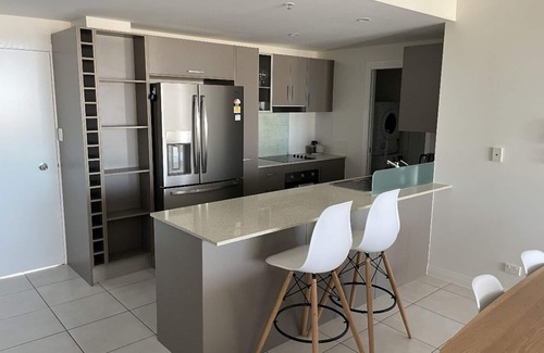 Townsville Apartment | Townsville City Ocean Views