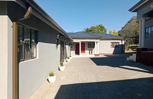 Ladysmith Apartment | Townview Estate