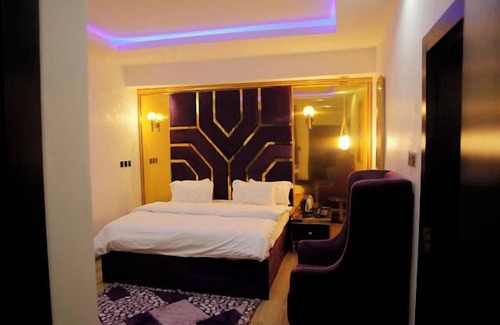 Ughelli Hotel | Tozak Hotel