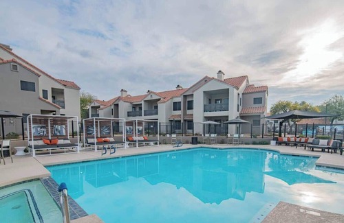 North Scottsdale Apartment | TPC Golf | HotTub, Pool, Gym, Pickleball, W/D