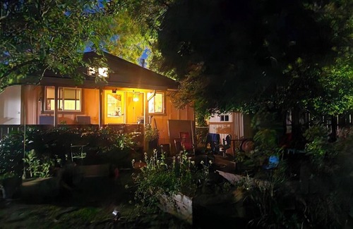 Ukiah Apartment | tQuiet Garden Hideaway in Ukiah – 1BR Back Unit