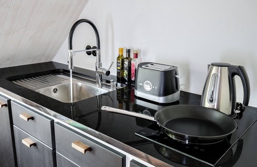 Sankt Olof Apartment | Trädgårdshuset i Sankt Olof