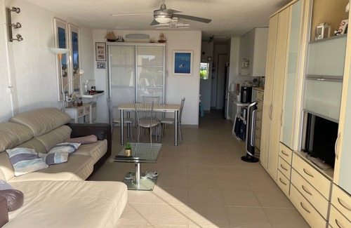 Saint-Cyprien Plage Apartment | Très bel Appartement 2 Chambres Grande Terrasse Piscine Parking Privé Lagune