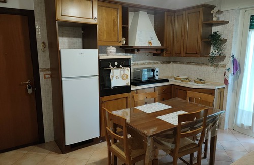 Fuorigrotta Bed & Breakfast | Tra Pirandello e Leopardi B&B. Cosy Room, few minutes to the main attractions