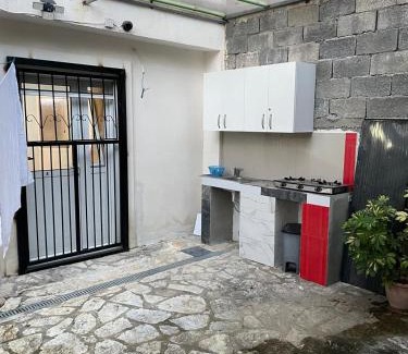 Qazim Pali Apartment | Traceys 3 Apartments Borsh