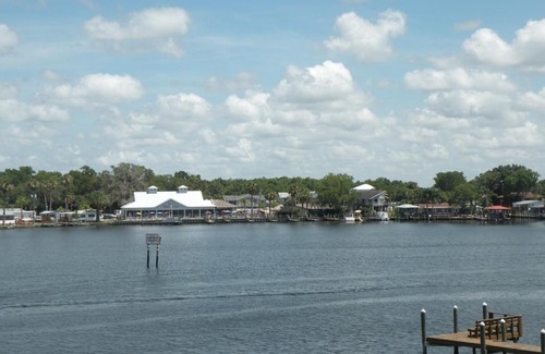 Homosassa House | TradeWinds Homosassa Marina Resort
