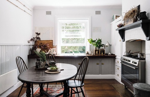 Merricks House | Traditional 1920's cottage in Merricks