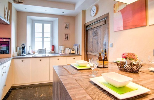 Clavier Cottage | Traditional Cottage with private terrace