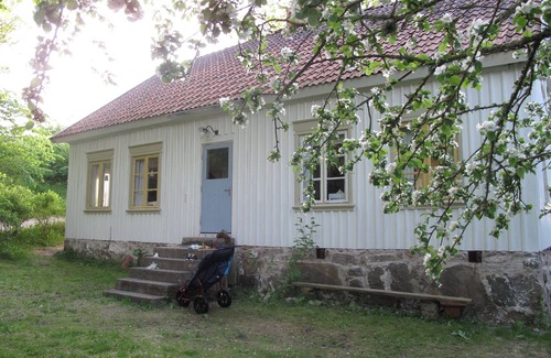 Hamburgsund House | Traditional Cottage In The Archipelago