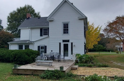 Eastville House | Traditional Eastern Shore Historic House