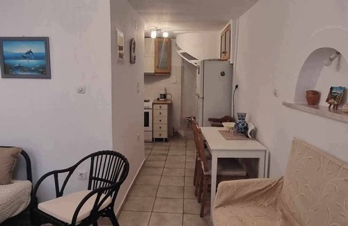 Paleopolis House | Traditional house in Chora Andros Greece