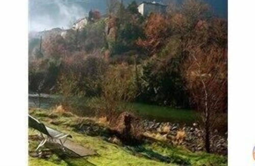 Quillan Cottage | Traditional house in hill village