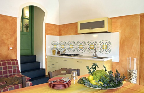Castelbianco Apartment | Traditional house in a medieval village, 20 min from Alassio's beach