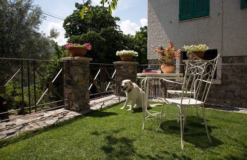 Castelbianco Apartment | Traditional house in a medieval village, 20 min from Alassio's beach