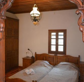 Makrynitsa House | Traditional Mansion Calliopec-UVC sterilized