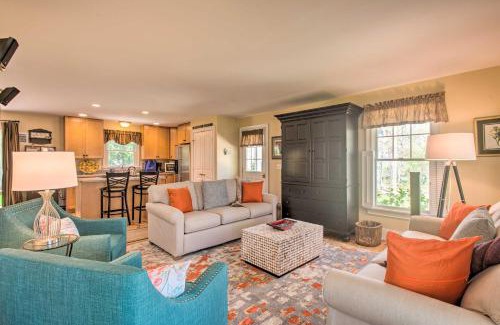 Oak Bluffs House | Traditional Marthas Vineyard Home with Porch and Yard