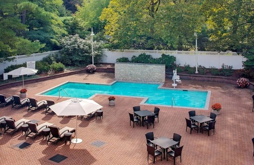 Morristown House | Traditional Room 1 King, The Westin Morristown, Free Parking, Near Morris Museum