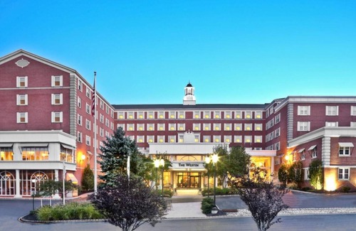 Morristown House | Traditional Room 1 King, The Westin Morristown, Free Parking, Near Morris Museum