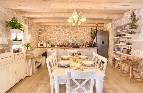Cizici House | Traditional Stone House On The Greenest Croatian Island Krk