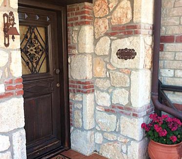 Vourvourou Villa | Traditional Stone Villa Rokosini