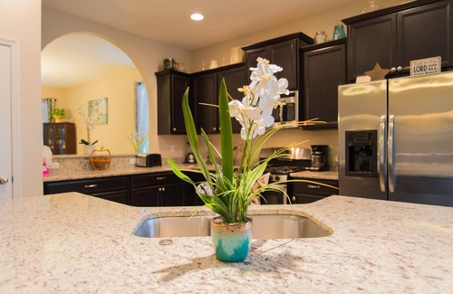 Trafalgar Village House | Trafalgar Retreat by Orlando Short Term