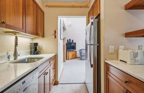 Central Vermont- Killington Condo | Trail Creek 52 located on ski home trail
