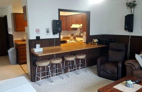 Bessemer Condo | Trail View 2: Private Hot Tub, Theater, Central Air, Massage, Sauna, Mt. Views